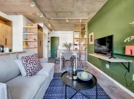 Oceanside, Modern Gem in Seapoint