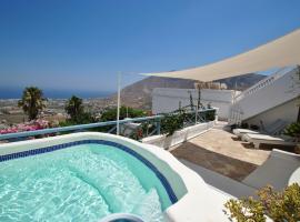 Cavern House Helios, hotel v destinaci Éxo Goniá