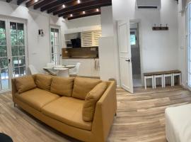 Little Oasis, khách sạn ở Baška