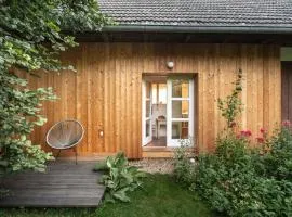 Venkovská chalupa s přírodní zahradou