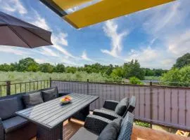 Family Apartment Marea