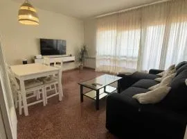 Encantador Apartamento en el Corazón de Tremp