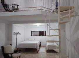 Studio Loft a 500m da praia na Vila Alter Centric