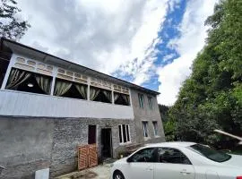 guest house udziro