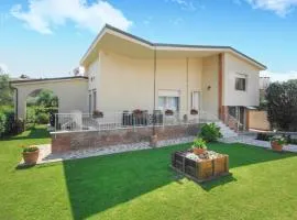Nice Home In Versilia