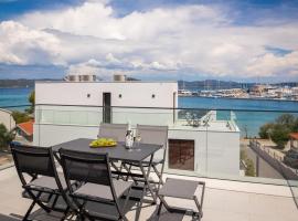 Lovely Apartment In Betina With Wifi、ベティナのホテル