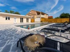 3 Bedroom Stunning Home In Benkovac