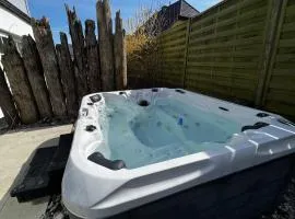 Ostseebad Göhren 8-Personen-Ferienhaus mit beh WPool