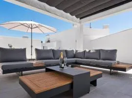 Casa Los Vecinos - Luxury Rooftop Penthouse