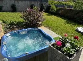 Villa Alba avec piscine et Spa