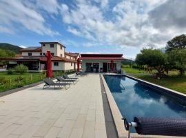 Apartmani Fenestra -Zagorka, hotel in Otočac