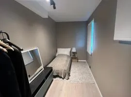 2 Bedroom Apartment - Within walking distance to ONS 2024