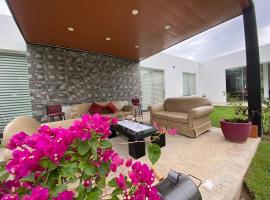 Casa muy cómoda Santa Cruz, Ferienwohnung mit Hotelservice in Santa Cruz de la Sierra
