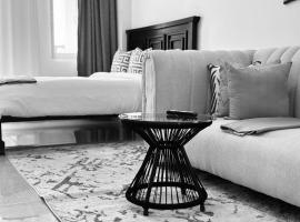 Executive studio- Limuru Road Ruaka โรงแรมที่มีสระว่ายน้ำในRuaka