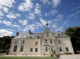 Chambres d'h&ocirc;tes chez Sylvie, hotel com piscina em Donnemain-Saint-Mam&egrave;s