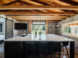 The Cottage by Wanderlust Abodes, hotel v destinaci Bellaire