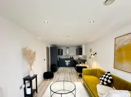 Luton Airport Area Apartment