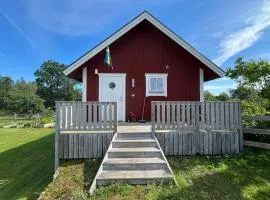 Nyrenoverad gäststuga uthyres