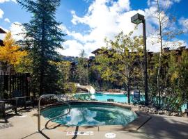 Poolside Pines Suite, Hotel in Solitude