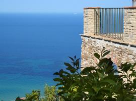 Residenza D'epoca Tamara, serviced apartment in Castellabate