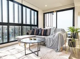 Stunning 2br Loft Maribyrnongfree Parkingbalcony