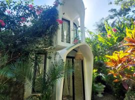 OMA WATU DOME VILLAS