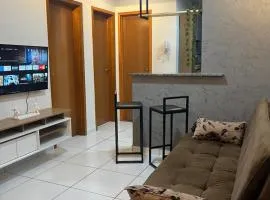 Ap em Cond c Piscina, Cozinha equipada e ar condiciondo