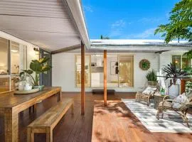 Treetops Retreat by The Beach