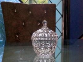 Tres habitaciones con Cuatro Aires acondicionados y Super lindo, camera con cucina a Florencia