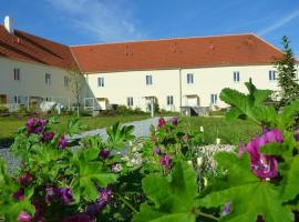 Ferienwohnungen im Kloster, hotel v destinaci Gars am Kamp
