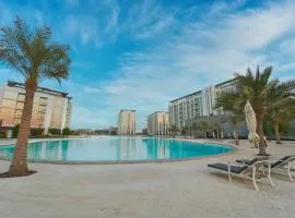 Panoramic 1br with Crystal Lagoon & Downtown View