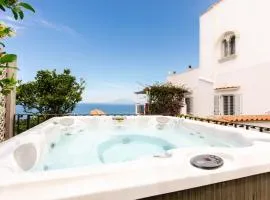 Villa Elena by MyVillaCollection