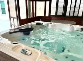 5br Ensuite Baths Hot Tub Near Lake Hefner #co