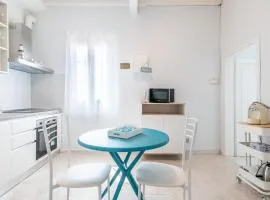 Sea Foam House by Pleiades Home