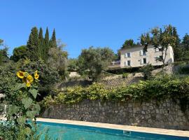 La Dolce Vita Montauroux, hotel v destinaci Montauroux