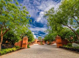 Heritage Bagan Hotel, hotel in Bagan