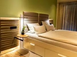 vineLodge L