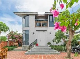 Ruhigen Legend Villa Vesta Collections