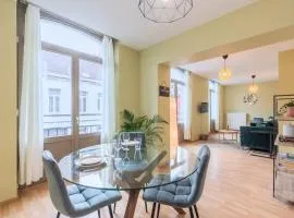 Bright 1 bedroom apartment, close to city center