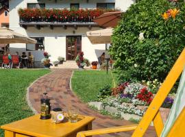 Casa Mia, hotel din Moieciu de Sus