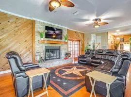 Onalaska Home with Game Room, Sunroom and Lake View!
