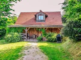 Chalet charmant à Marigny-l'Église avec cheminée