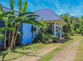 Seven Palms Villa