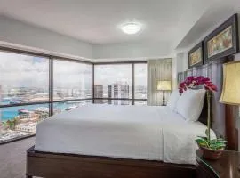 Aston at the Executive Centre Hotel