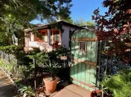 The Pleasant Street Casitas - Historic & Modern Charm