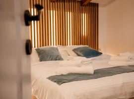 Cabana Allegro, hotel in Moisei