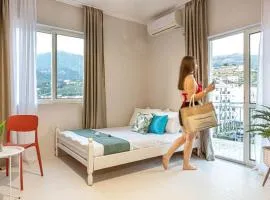 Himara City 23 - Central, Beach Access