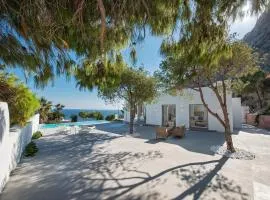 Villa Adrali