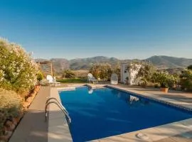 Comfortable Villa in Algodonales with Private Pool