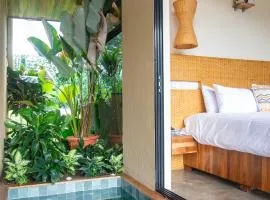 Scenic Volcano Villas with Hot Tub